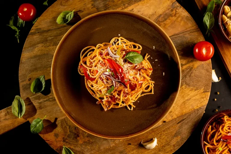 Pasta-Bolognese-top-1